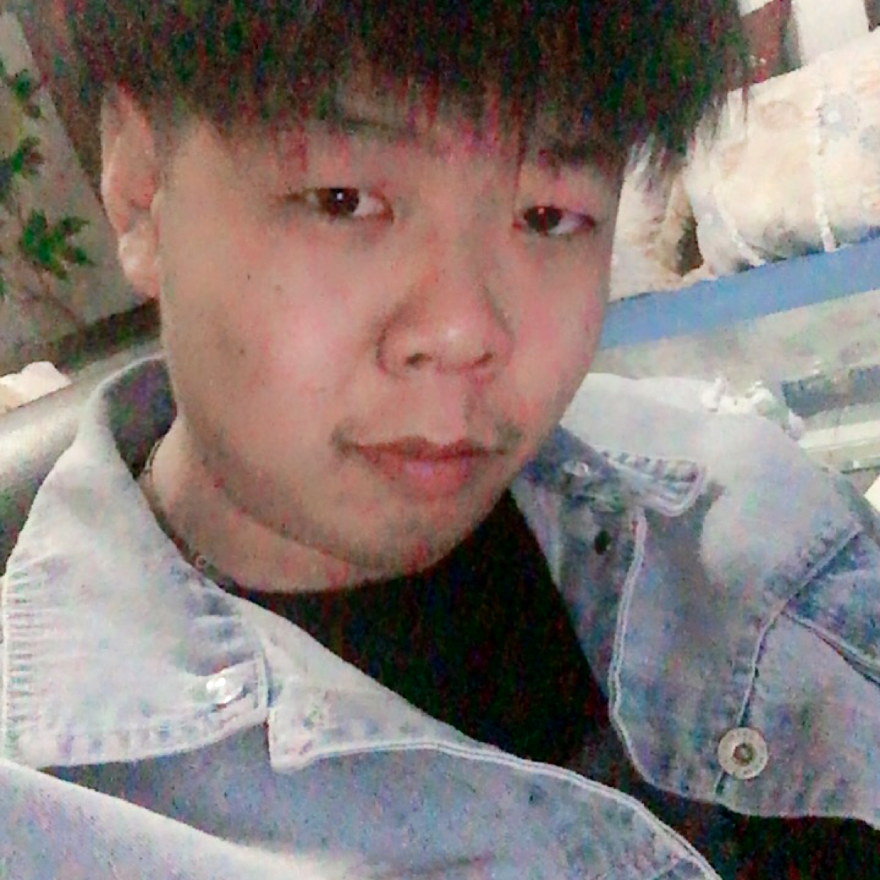 绵密倾心崖悔的照片