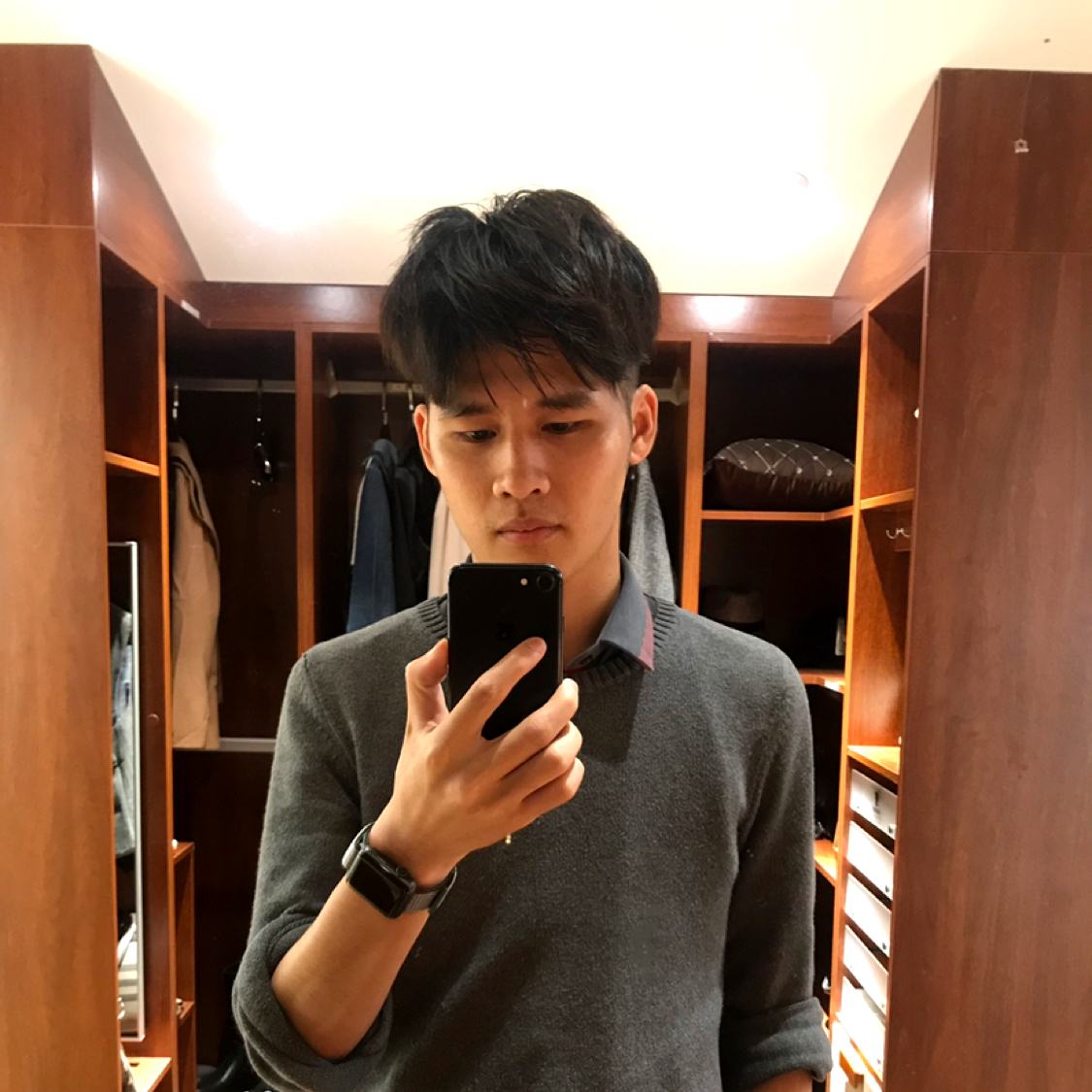 风吹佩兰的照片