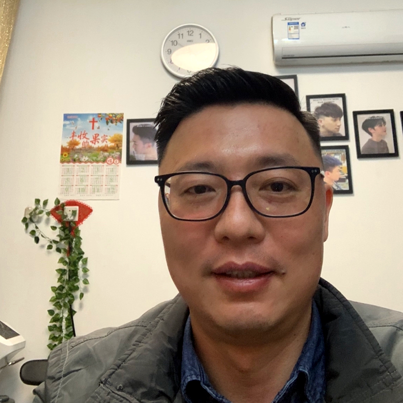 大大大灰的照片