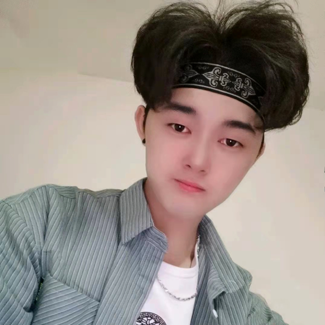 伶俐还未来的照片