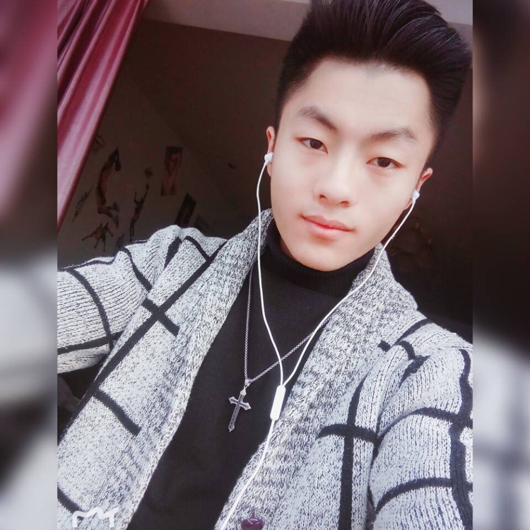 周俊晨的照片