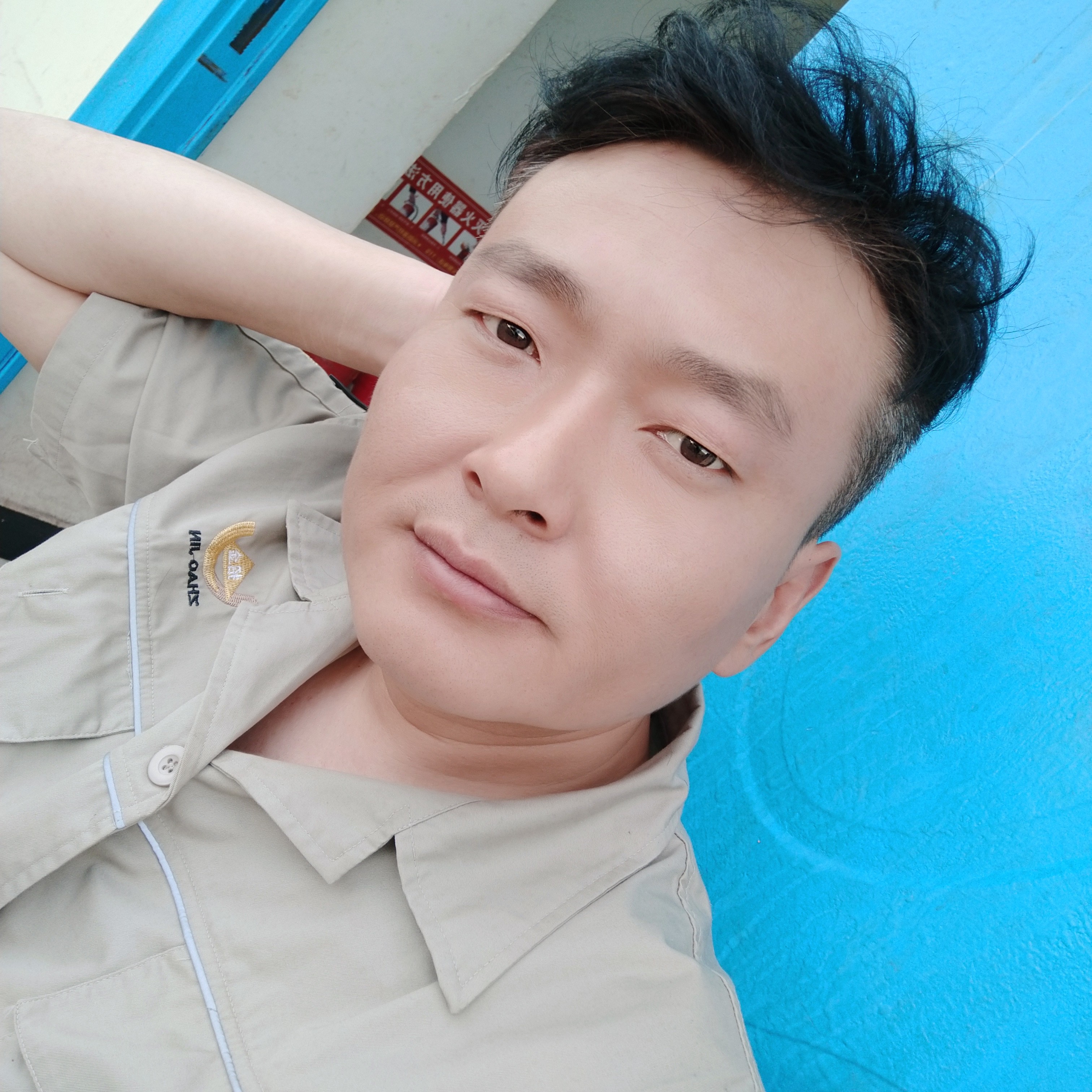 这个二叔有点冷的照片