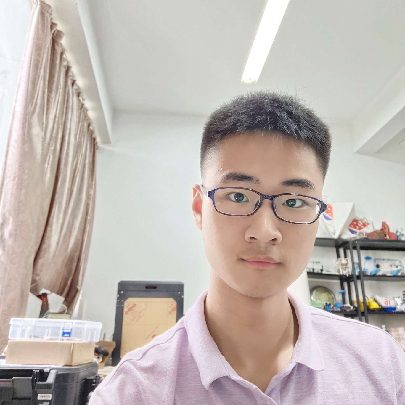 羽裳漫步清爽的照片