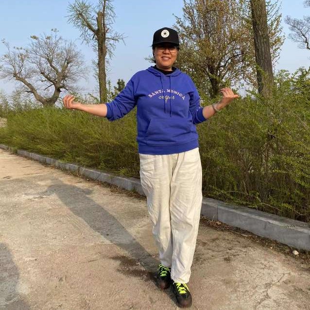 口红苦恋鲤鱼的照片