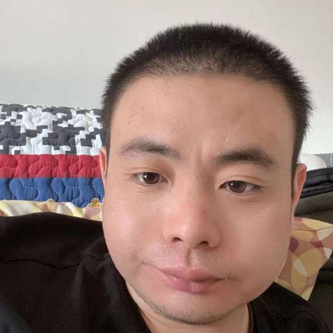 依岸的照片