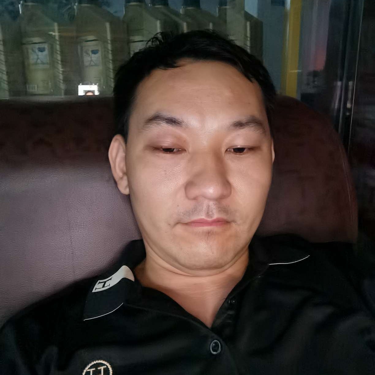 寂冷的夕阳的照片