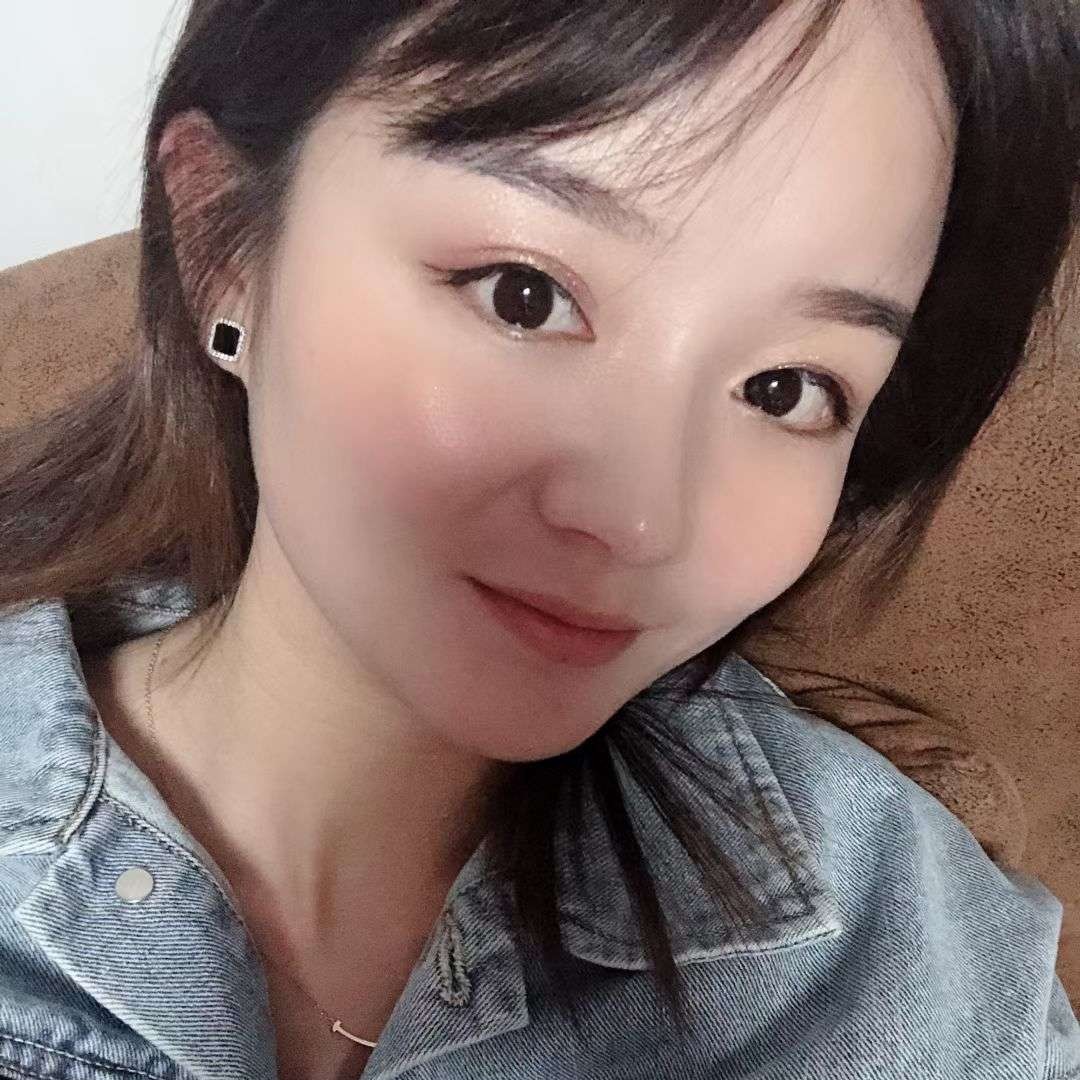 MISS -Y的照片