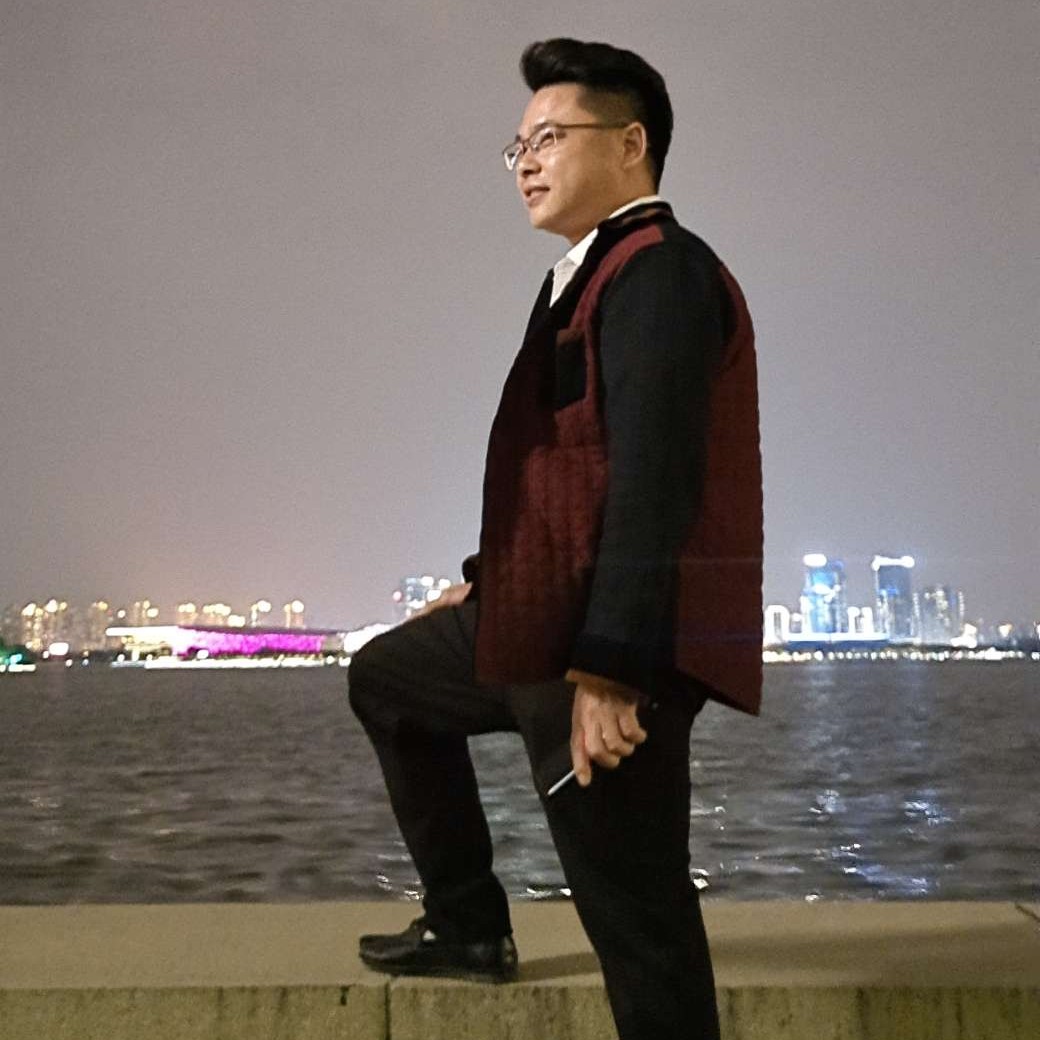 满意挽手乐曲的照片