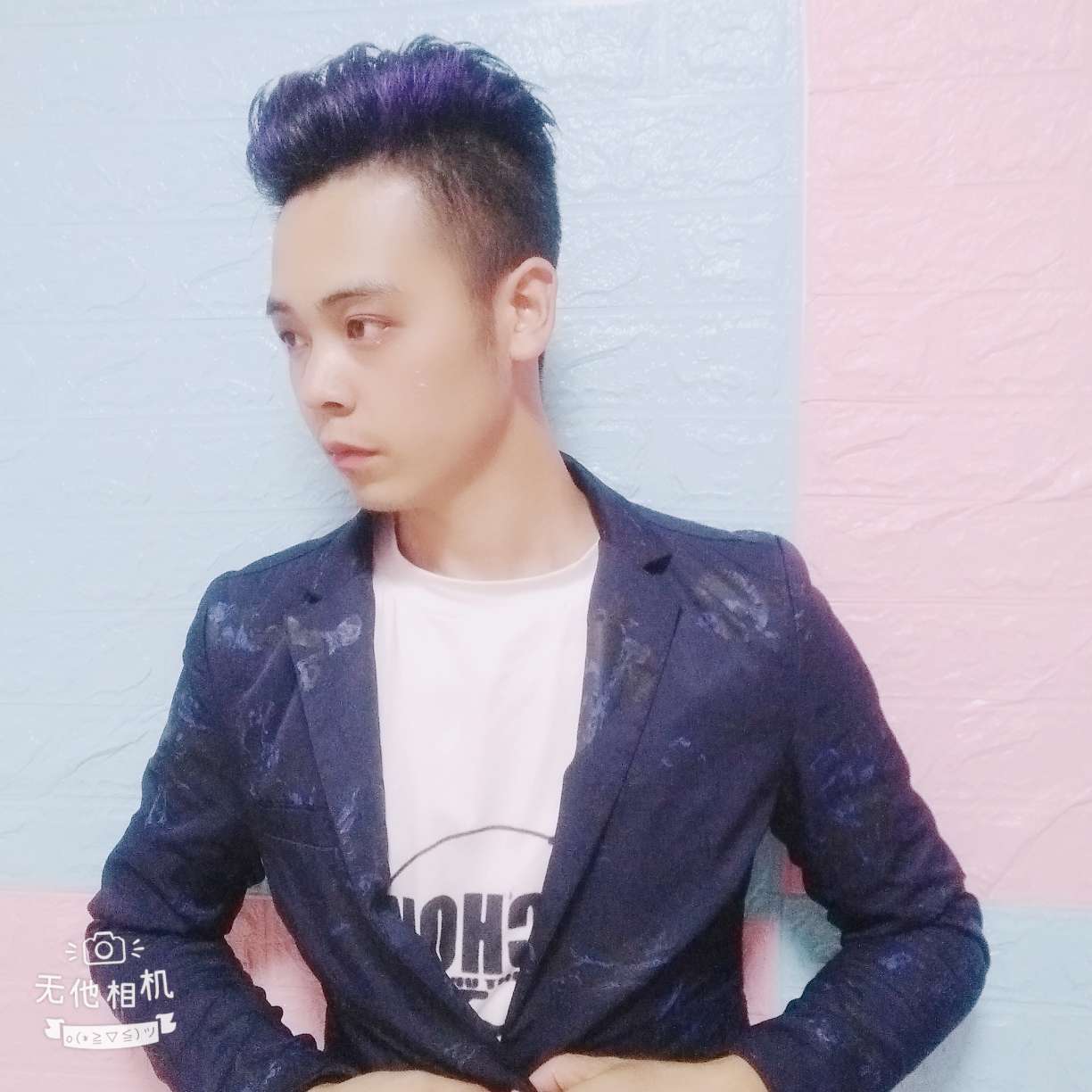 动听蹙眉花魂的照片