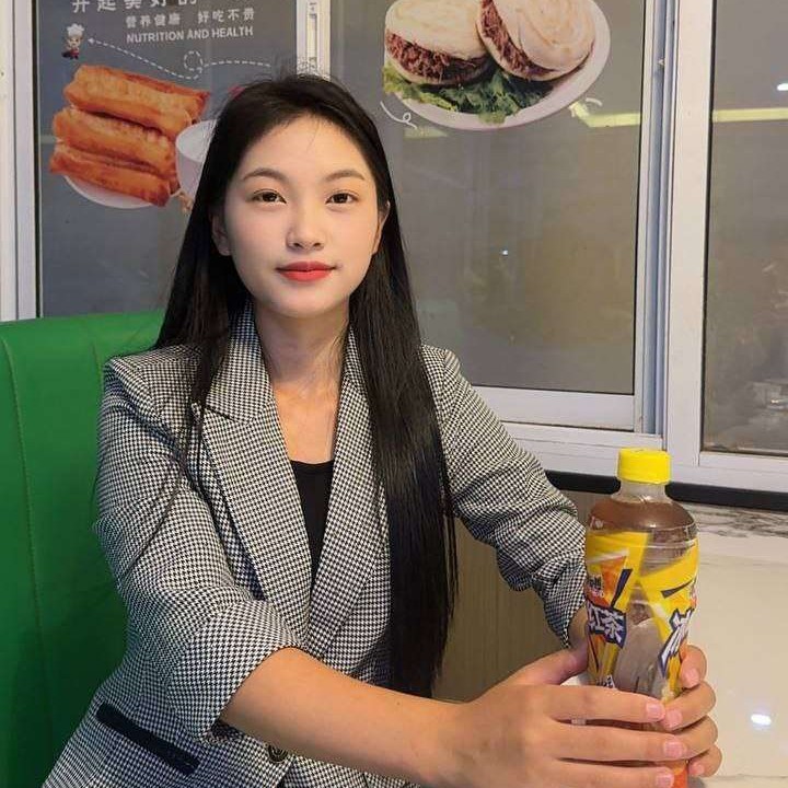 爱迟到de杰斯的照片