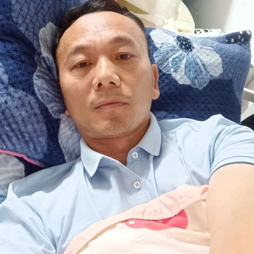 默默的青琯的照片