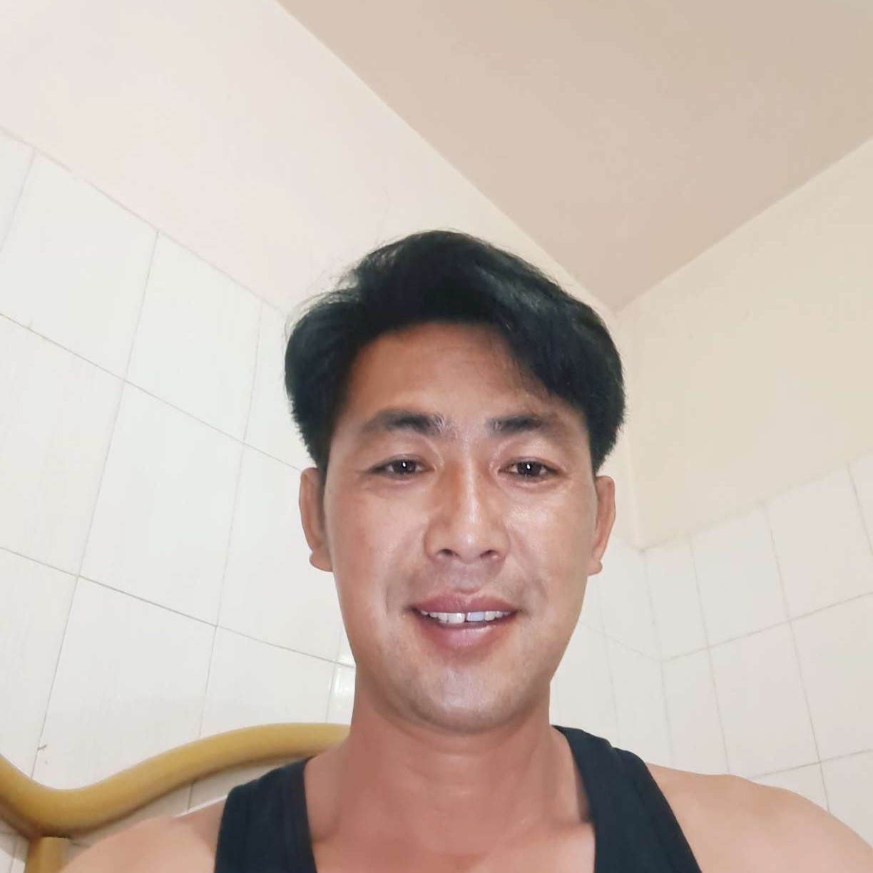 。俄木的照片