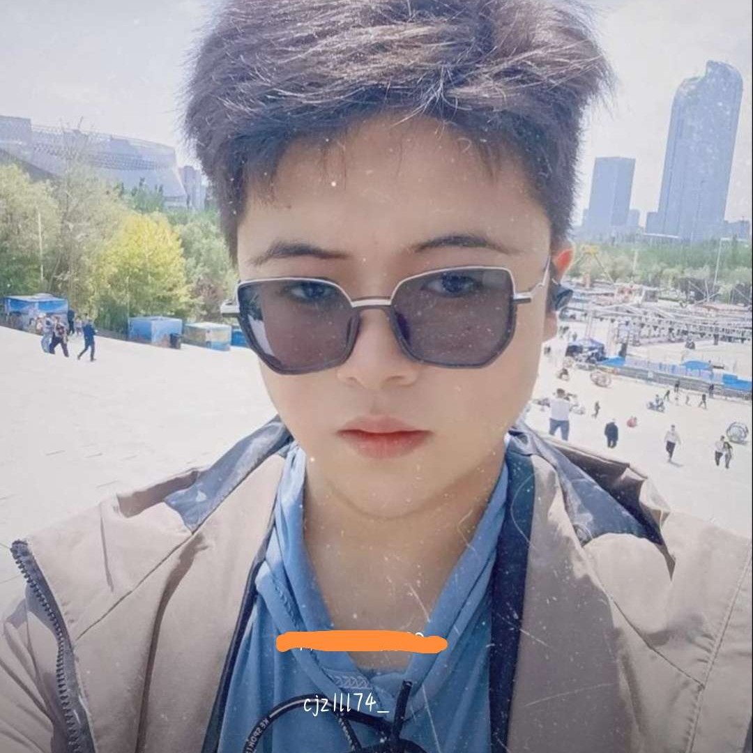 夕阳de小溪的照片