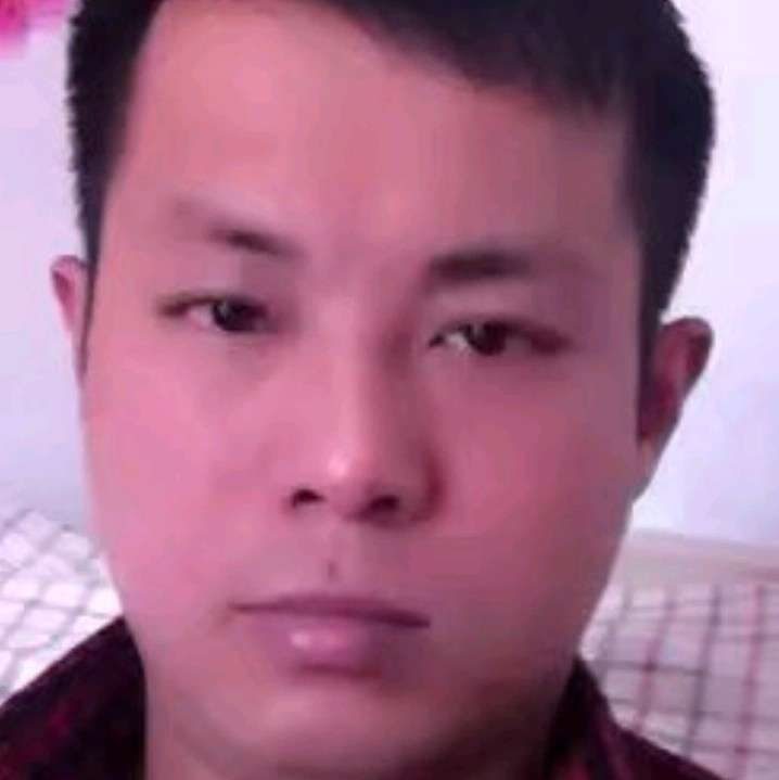 交友聊天天的照片