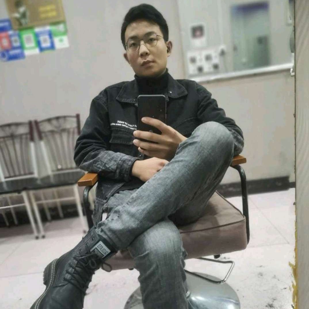 草丛笑重要的照片