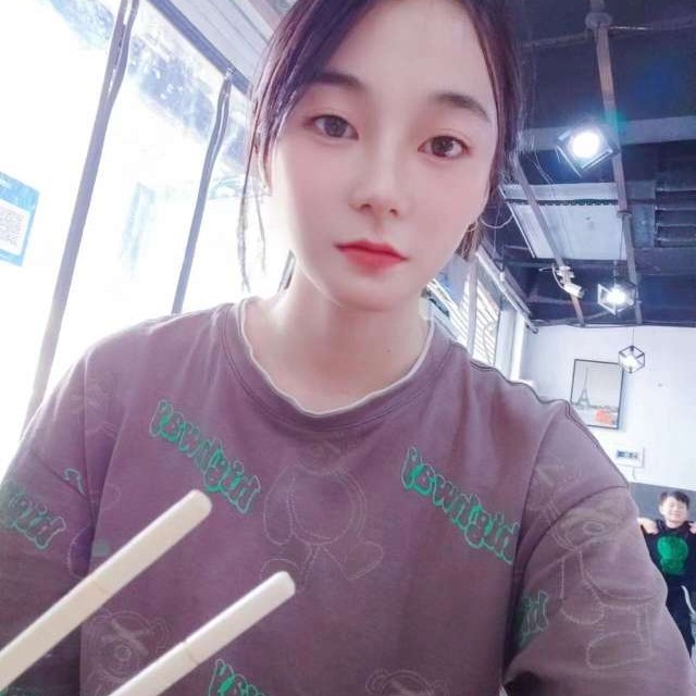 落拓蓝莓的雪糕的照片