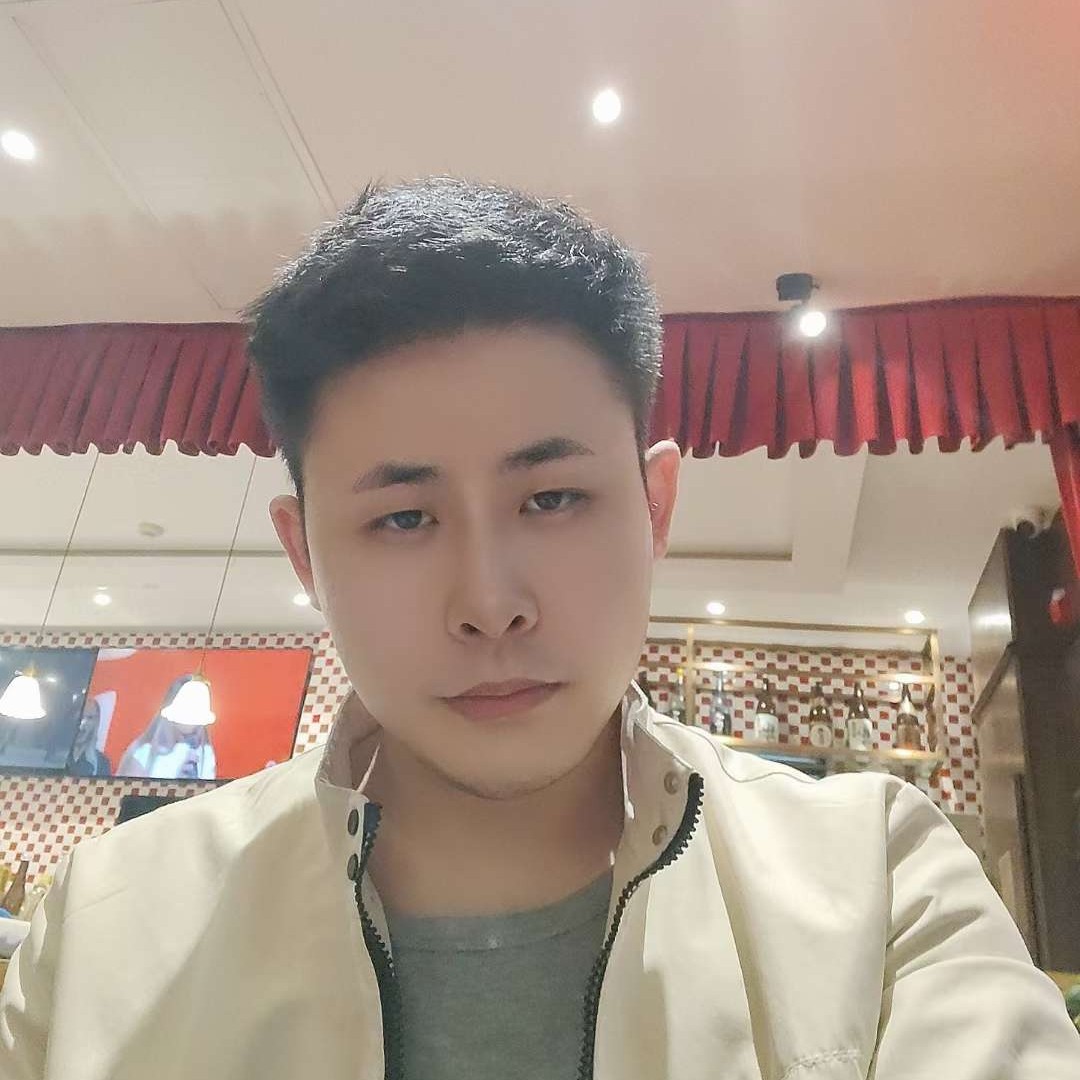 Lucas的照片