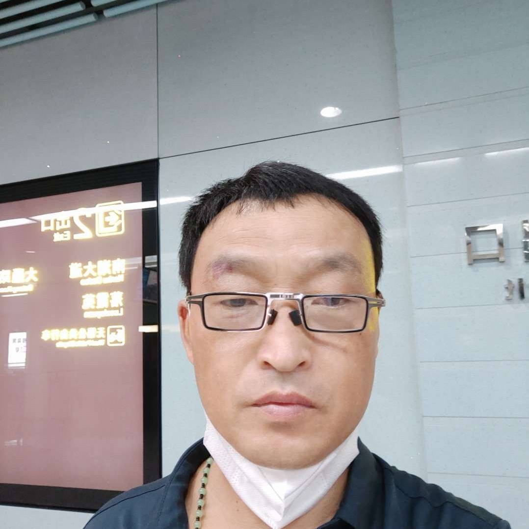 戚加凤的照片