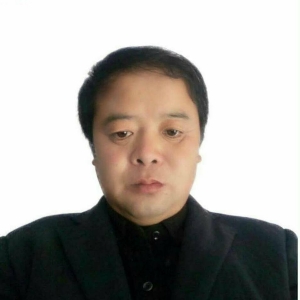 王心成的照片