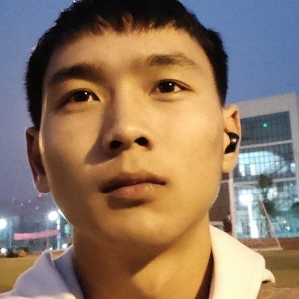 秋月打失眠的照片
