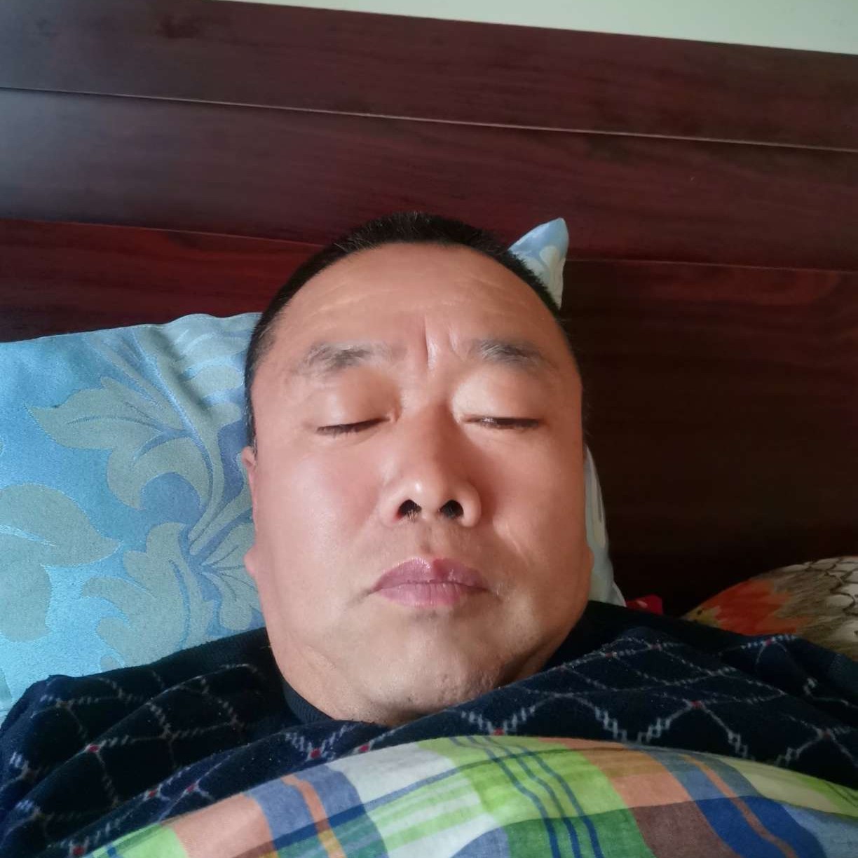 唐卫兵的照片